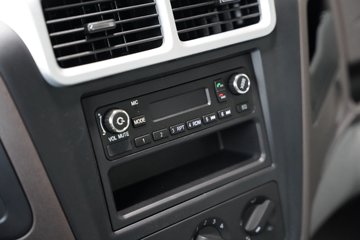 ������������L3 4.3L���� 240���� 6X2R ��ʿ��10�� 4.5����ж��ͼƬ