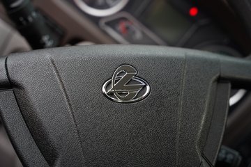 ������������L3 4.3L���� 240���� 6X2R ��ʿ��10�� 4.5����ж��ͼƬ