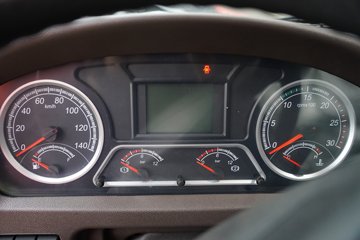 ������������L3 4.3L���� 240���� 6X2R ��ʿ��10�� 4.5����ж��ͼƬ