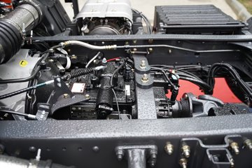 ������������L3 4.3L���� 240���� 6X2R ��ʿ��10�� 4.5����ж��ͼƬ