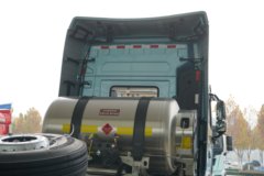 陕汽德龙G6000 菁英版 14L LNG 600马力 6X4 法士特16档 AMT自动档 牵引车