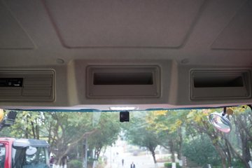 ������������HK 12.9L���� 600���� 8X4 ��ʿ��13�� 6.8����ж��ͼƬ