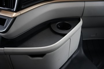 ������������HK 12.9L���� 600���� 8X4 ��ʿ��13�� 6.8����ж��ͼƬ