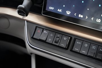 ������������HK 12.9L���� 600���� 8X4 ��ʿ��13�� 6.8����ж��ͼƬ