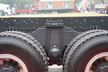 ������������HK 12.9L���� 600���� 8X4 ��ʿ��13�� 6.8����ж��ͼƬ