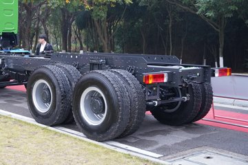 ������������HK 12.9L���� 600���� 8X4 ��ʿ��13�� 6.8����ж��ͼƬ