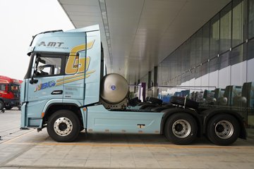 德龙G6000&nbsp;牵引车外观                                                图片