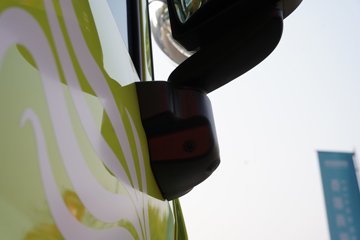 �������ó� �Ʒ�� 6X4 ���ʽ���̻�϶���ǣ���� �д��º�400kWhͼƬ