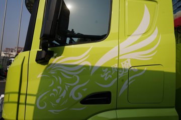 �������ó� �Ʒ�� 6X4 ���ʽ���̻�϶���ǣ���� �д��º�400kWhͼƬ