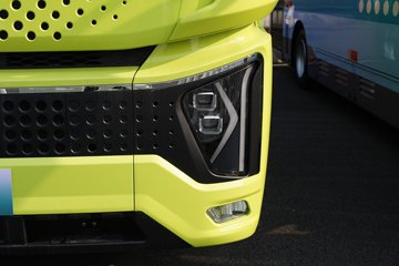 �������ó� �Ʒ�� 6X4 ���ʽ���̻�϶���ǣ���� �д��º�400kWhͼƬ