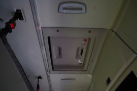 云凤凰&nbsp;电动牵引车驾驶室图片