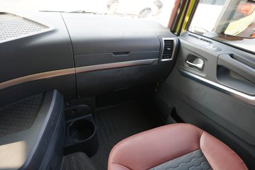 �������ó� �Ʒ�� 6X4 ���ʽ���̻�϶���ǣ���� �д��º�400kWhͼƬ