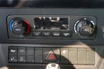 �������ó� �Ʒ�� 6X4 ���ʽ���̻�϶���ǣ���� �д��º�400kWhͼƬ