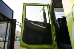 奇瑞商用车 云凤凰 6X4 插电式增程混合动力牵引车 中创新航400kWh