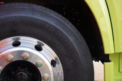 奇瑞商用车 云凤凰 6X4 插电式增程混合动力牵引车 中创新航400kWh