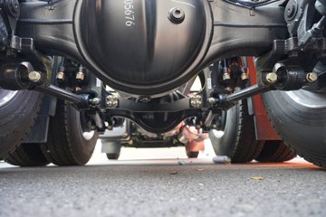 �������ó� �Ʒ�� 6X4 ���ʽ���̻�϶���ǣ���� �д��º�400kWhͼƬ