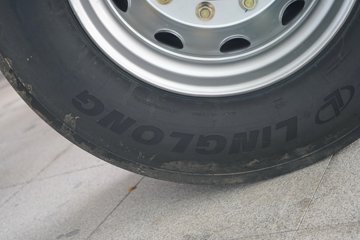 ��������M5000C 4.5L���� 280���� 4X2 ������8�� 9.8����ʽ�ػ���ͼƬ