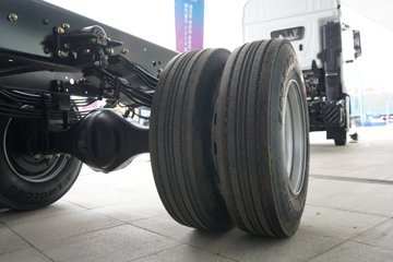 ��������M5000C 4.5L���� 280���� 4X2 ������8�� 9.8����ʽ�ػ���ͼƬ