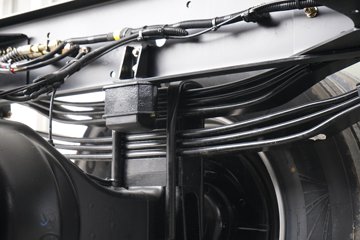 ��������M5000C 4.5L���� 280���� 4X2 ������8�� 9.8����ʽ�ػ���ͼƬ