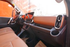 奇瑞商用车 开瑞K7 舒适型 液刹 3.7米单排纯电动厢式微卡 宁德时代70.595kWh