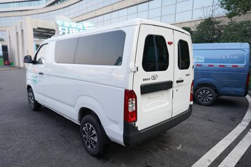 凯翼江豚E5&nbsp;电动封闭厢货外观图片