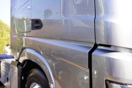 i追梦&nbsp;电动牵引车外观图片