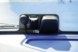 i追梦&nbsp;电动牵引车驾驶室图片