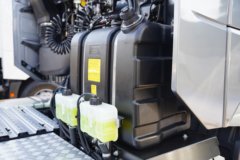 北京重卡i追梦 6X4 混合动力牵引车 微宏29.54kWh