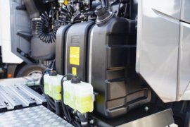 i追梦&nbsp;电动牵引车底盘图片