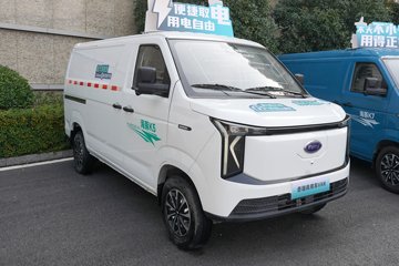 奇瑞商用车 海豚K5 2座 纯电动封闭货车 36.8kWh