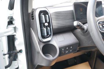 �������ó� ����K5 2�� ���綯��ջ��� 36.8kWhͼƬ