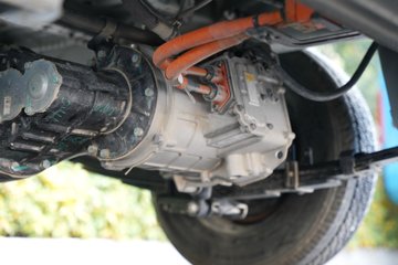 �������ó� ����K5 2�� ���綯��ջ��� 36.8kWhͼƬ