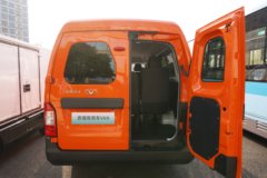 奇瑞商用车 海豚K7 赤焰版 7座 纯电动轻客 62.98kWh