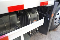 北京重卡追梦 7L柴油 350马力 4X2 法士特9档 AMT自动档 厢式载货车