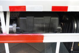 追梦&nbsp;载货车底盘                                                图片