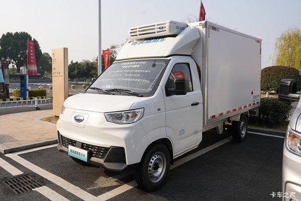 奇瑞商用车 开瑞X5 4X2 3.15米单排纯电动冷藏车 开瑞50.38kWh