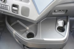 北京重卡i追梦 6X4 LNG混合动力牵引车 微宏29.54kWh