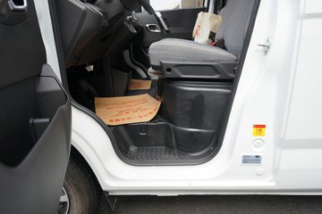 �������ó� ����K5 6�� ���綯��� 36.8kWhͼƬ