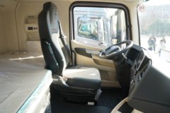 北京重卡追梦Pro 630马力 6X4 采埃孚AMT自动档 LNG牵引车