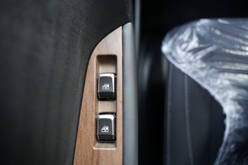 �������ó����� �����ﶨ�ư� ���Ŵ��綯��դʽ�Ῠ 134kWhͼƬ
