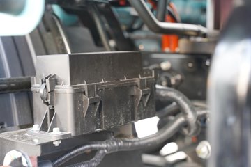 �������ó����� �����ﶨ�ư� ���Ŵ��綯��դʽ�Ῠ 134kWhͼƬ
