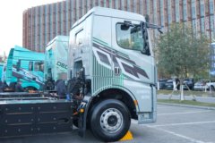 质子汽车帝江Ta 6X4 纯电动牵引车 弗迪400kWh