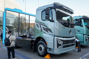 帝江Ta&nbsp;电动牵引车外观图片