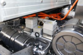 白景&nbsp;电动冷藏车底盘图片