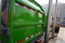 零米&nbsp;电动垃圾车上装图片