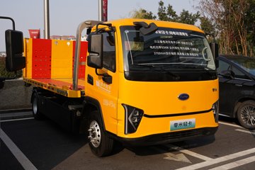 奇瑞商用车 零米 4X2 纯电动清障车