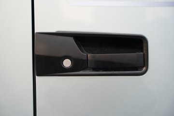 ��������(HOWO) TH7 13.3L LNG 570���� 6X4 �й�����12�� ǣ����ͼƬ