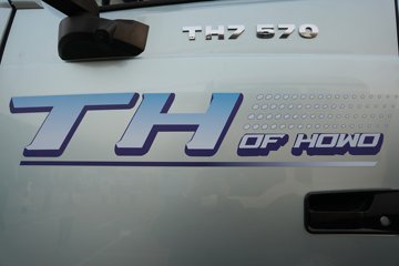 ��������(HOWO) TH7 13.3L LNG 570���� 6X4 �й�����12�� ǣ����ͼƬ