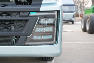 ��������(HOWO) TH7 13.3L LNG 570���� 6X4 �й�����12�� ǣ����ͼƬ