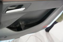 重汽豪沃(HOWO) TS 8X4 8米插电式增程混合动力自卸车 中创新航400.61kWh